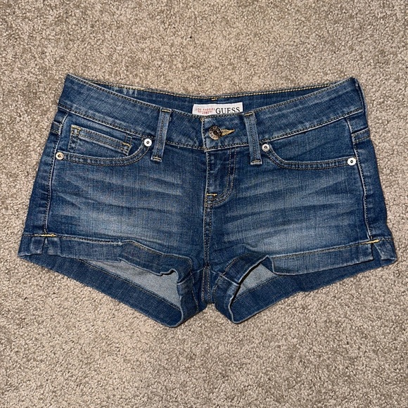 Guess shorts - Picture 1 of 2